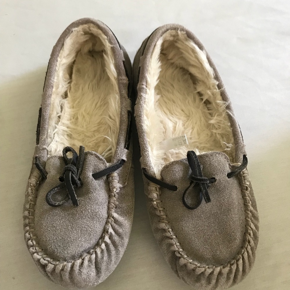 Shoes moccasin